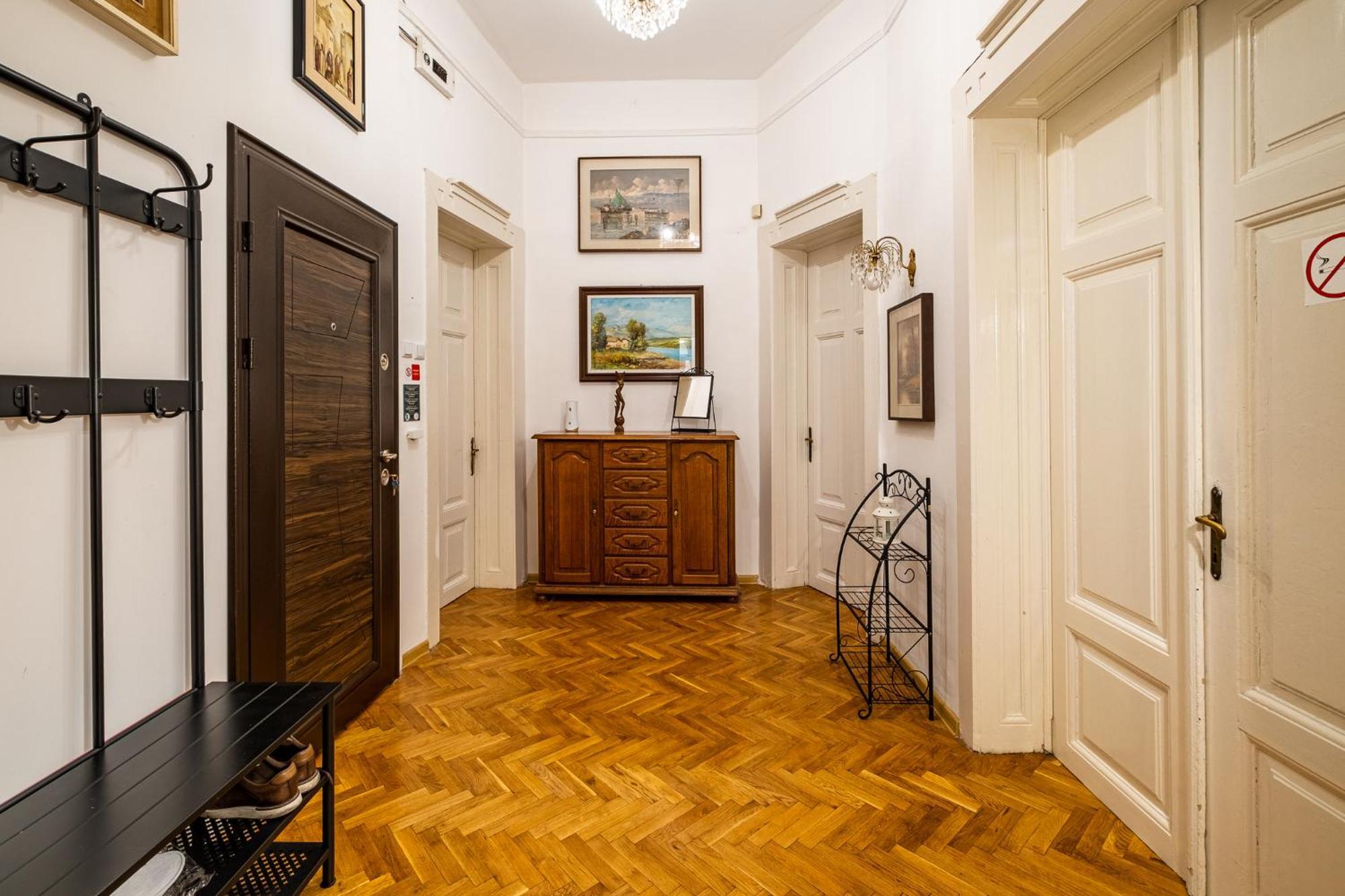 Aristocratic 2Bdrm Central Apartment Varna Extérieur photo
